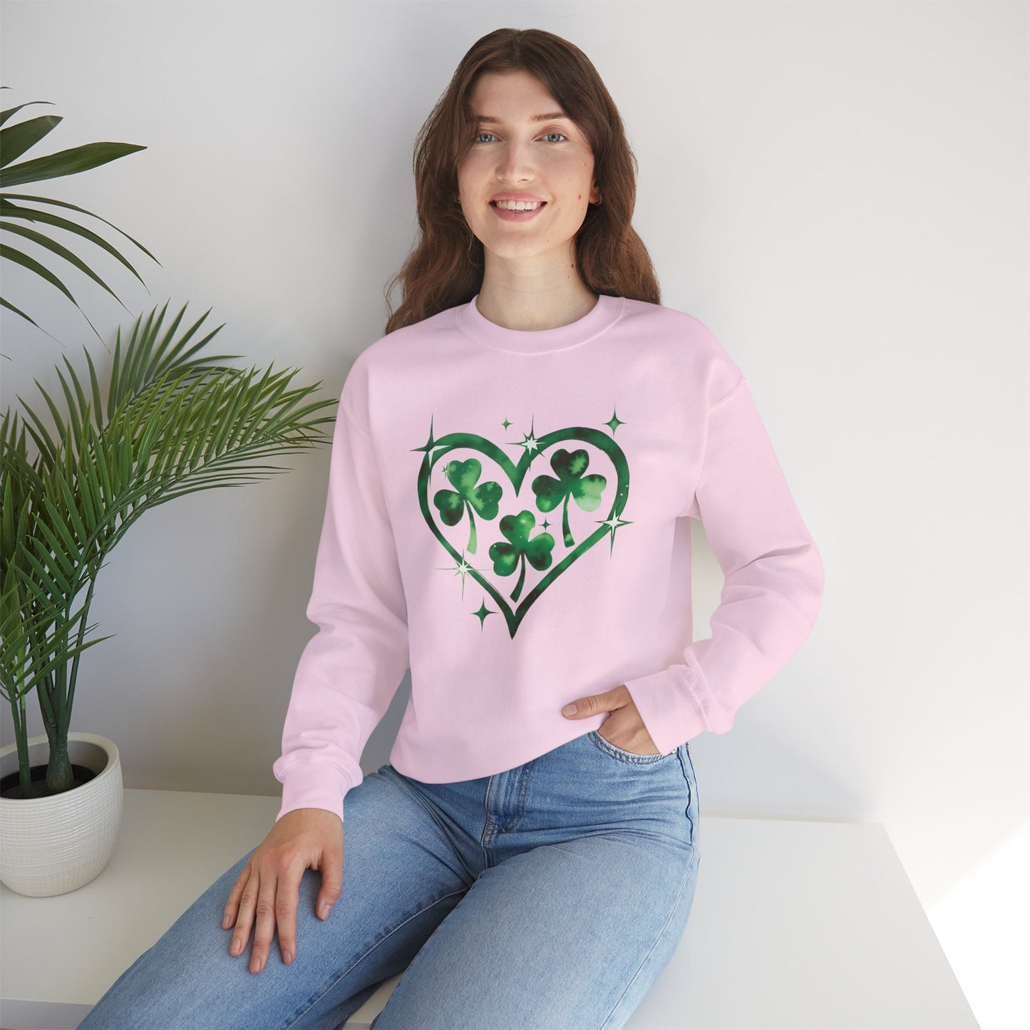 Shamrock Love Gildan Unisex Heavy Blend™ Crewneck Sweatshirt